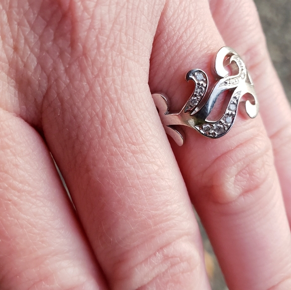 Stunning 10K Solid White Gold and Natural Diamonds Handcrafted Engagement Ring - Picture 8 of 8